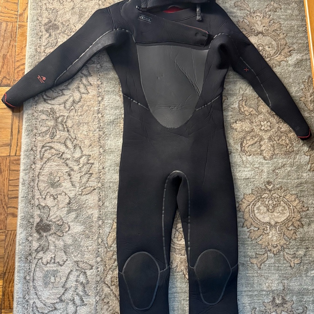 5/4 Xcel drylock winter wetsuit